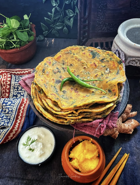 Methi Thepla Recipe | Gujarati Methi Na Thepla | Methi Paratha